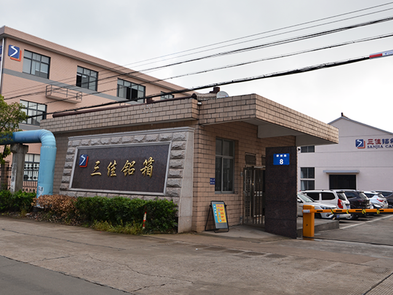 公司大门